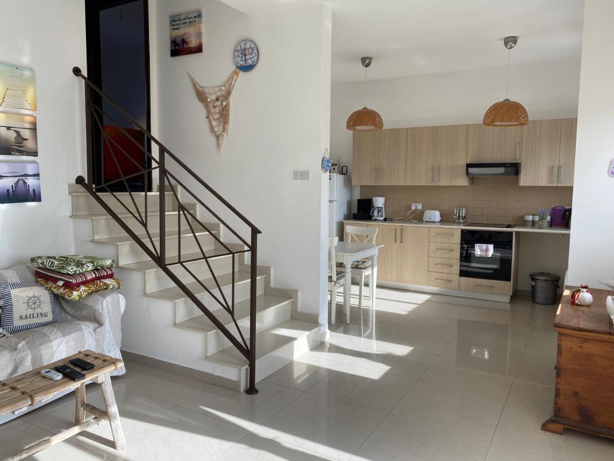 Two Bedroom Duplex :Mountain And Sea View Lárnaca Exterior foto