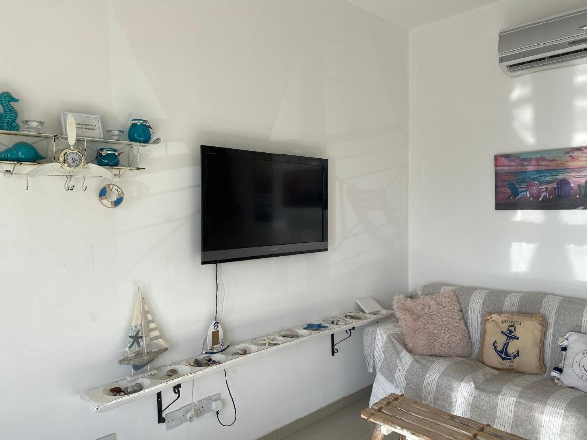 Two Bedroom Duplex :Mountain And Sea View Lárnaca Exterior foto
